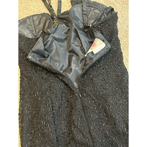 100% Silk Beaded Formal Halter Dress Size XS Statement Dress Glam Luxe - Picture 9 of 14